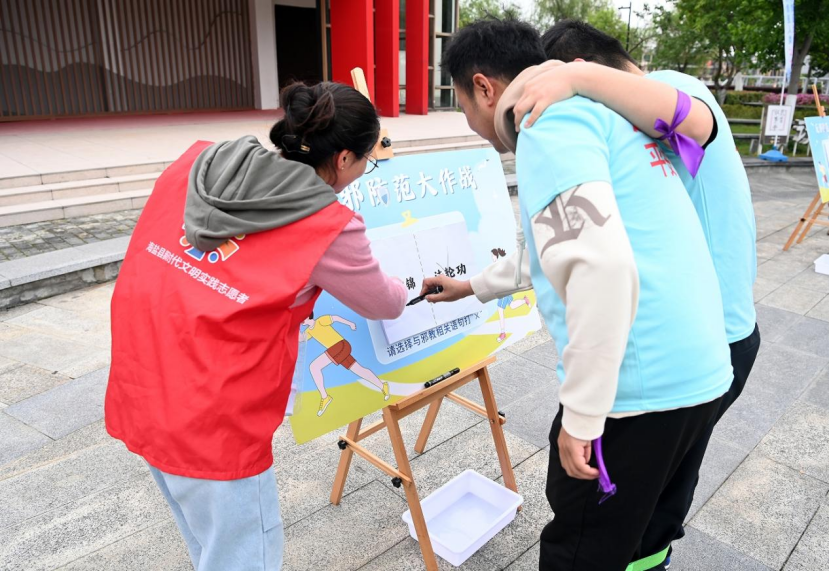 全民参与！浙江嘉兴海盐反邪教宣传月活动正式拉开序幕398.png