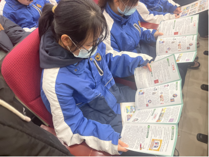 浙江嘉善：开展开学第一课 反对邪教从我做起(1)179.png