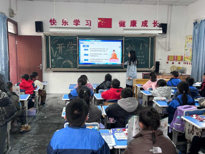 浙江嘉善：开展开学第一课 反对邪教从我做起(1)326.png