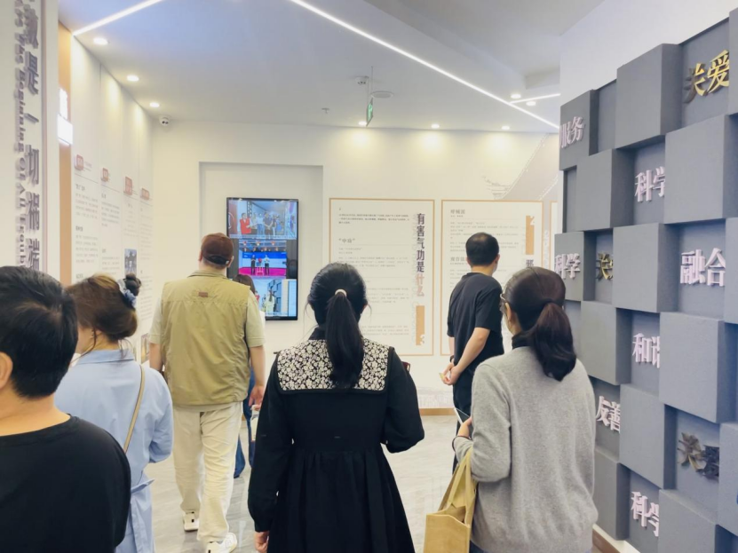 浙江省温州市鹿城区反邪教协会第三届会员大会顺利召开(改）692.png