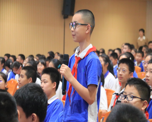 深圳宝安:结合国家安全日举办“倡导科学文明,勇当反邪先锋”宣传讲座543.png 深圳宝安:结合国家安全日举办“倡导科学文明,勇当反邪先锋”宣传讲座543.png