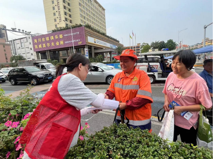 深圳市宝安区借“国家安全教育日”开展反邪教“七进”专场活动683.png 深圳市宝安区借“国家安全教育日”开展反邪教“七进”专场活动683.png