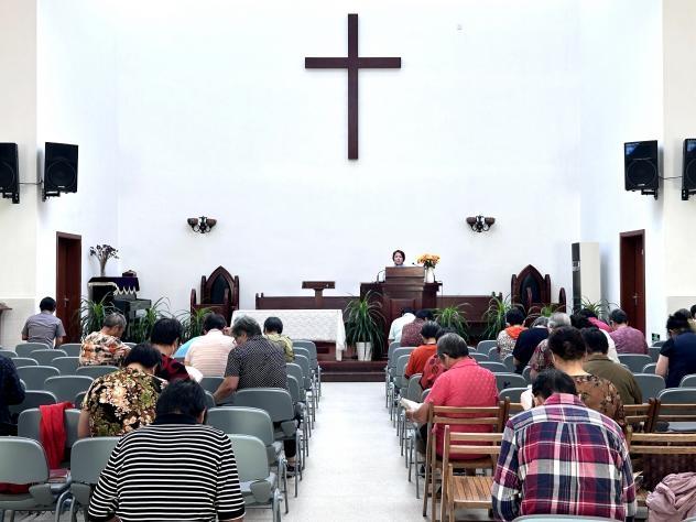 暨上海市崇明区反邪教宣讲走进宗教活动场所.jpg